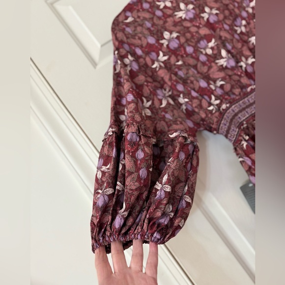 ♥️Max Studio Floral midi Dress wine plum NEW size medium v-neck - Picture 7 of 7